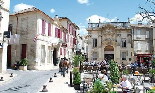 Apartman Appartement 55 M2 Avec Terrasse, Clim, Wifi, Netflix, Bureau Avignon